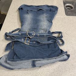 Jean dress size M
