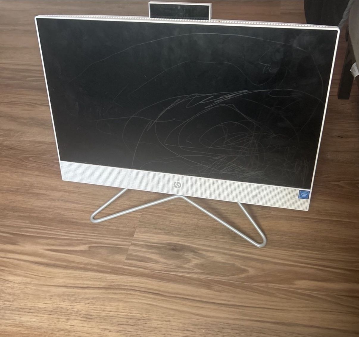 HP 21.5" All-in-One PC Intel Pentium 8GB Memory 128GB SSD