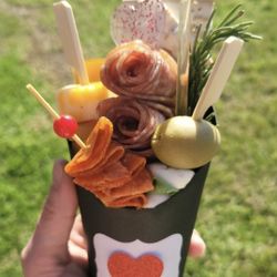 Completely CUSTOMIZABLE Charcuterie Cups 