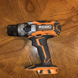 RIDGID 18-Volt Lithium-ion Cordless 1/2 in. Hammer Drill/Driver (Tool Only) Used 80 Firm Click O Sergio For More Tools