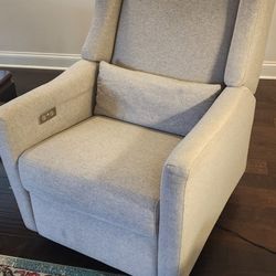 Babyletto Kiwi Grey Electronic Swivel Glider Power USB Recliner Nursery Chair