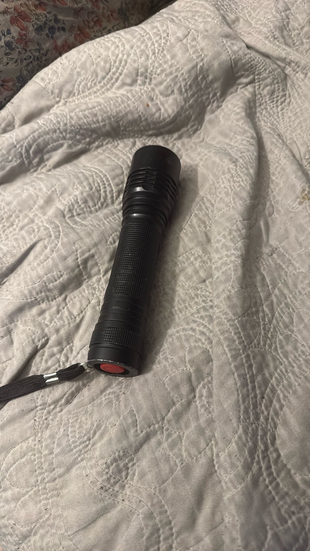 Flashlight Use Batteries