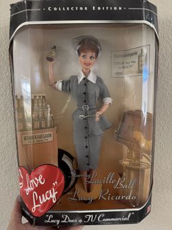 1997 Mattel I Love Lucy "Lucy Does a TV Commercial" Collector Edition doll