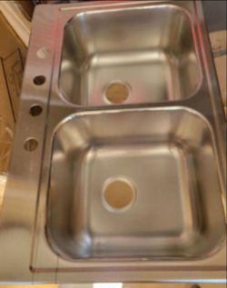 Glacier Bay 33" X 22" X 8" Top-Mount Kitchen Sink With Strainers