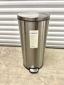 Brightroom 7.9-Gallon Stainless Steel Step Trash Can