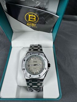 Bibi Luxury Watch Silver Dial Silver Case Silver Band, Quartz, 33mm (B0215)