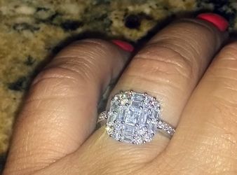 Beautiful Crystal Diamond Accent Ring , Silver Size 7