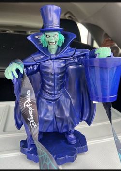 Disney Parks Haunted Mansion Hat Box Ghost Figure