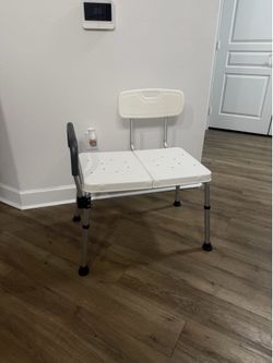 Adjustable Shower Chair/Transfer Bench – Never Used 🚿