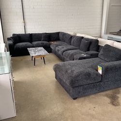 BLACK FRIDAY SALES!!! Huge Sectional in 3 COLORS!!