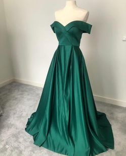 Formal Dress Size 12 GREEN 