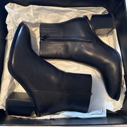 Alexander Wang Black Leather Ankle Bootie Block Heel Zip Rose Metal Trim US 37.5