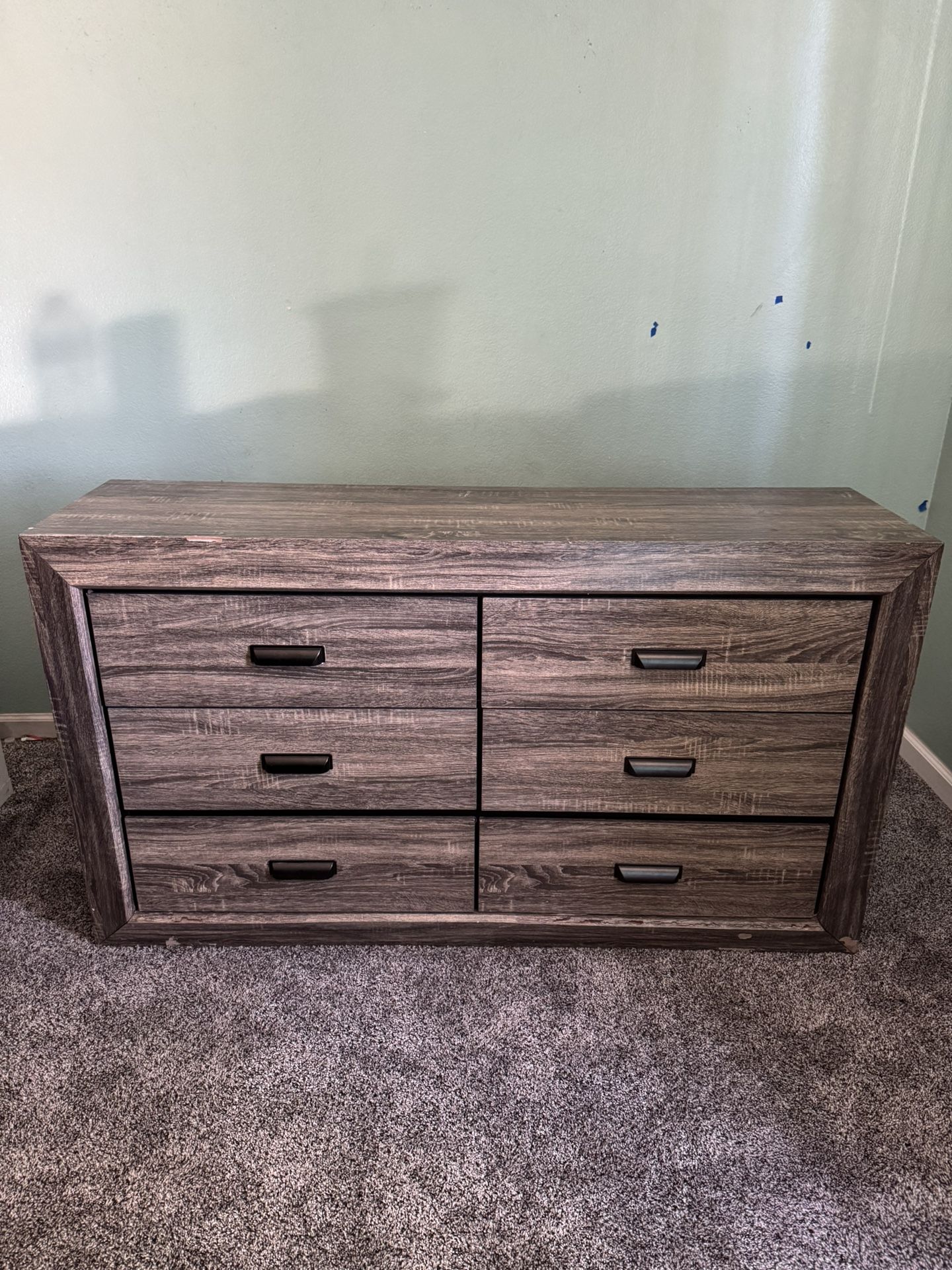 Drawer Dresser
