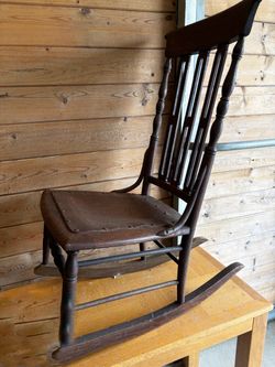 Oak armless rocking chair
