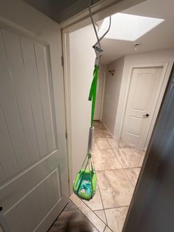 Baby doorway jumper