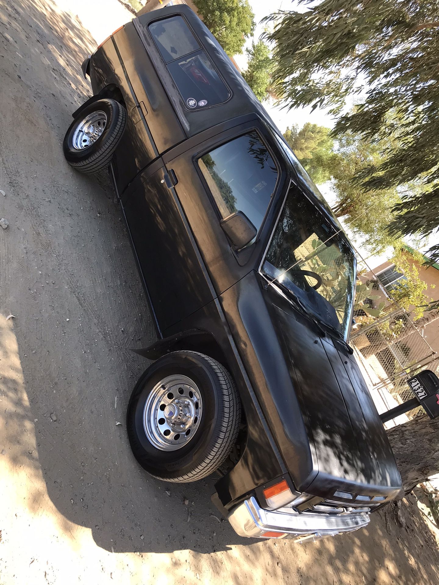 1991 Nissan Pickup