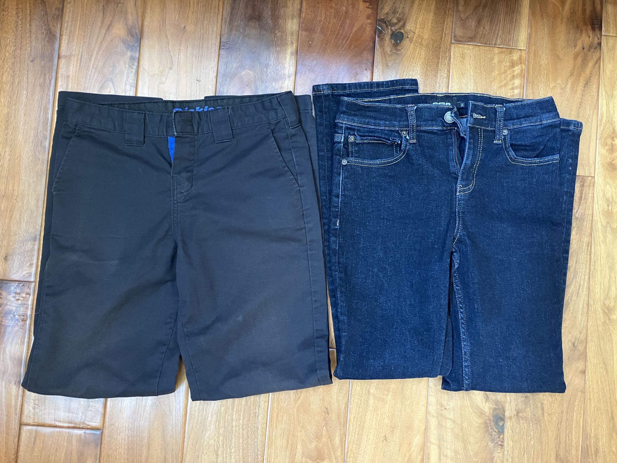 Dickies RSQ Size 14 Boys Pants Excellent Condition For Sale In San Dickies RSQ Size 14 Boys Pants Excellent Condition For Sale In San