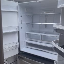 GE Energy Start 22.1 Cu.Ft.Counter - Depth French Door Refrigerator 