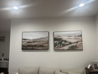 WALL DECOR NEW. LIVING ROOM ART