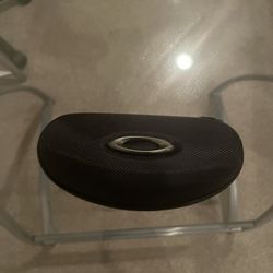 Oakley black and red sunglasses with case (BRAND NEW WON IN A DRAFT)