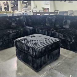 Midnight Madness 4 Piece $10 Down Payment And Financing Available