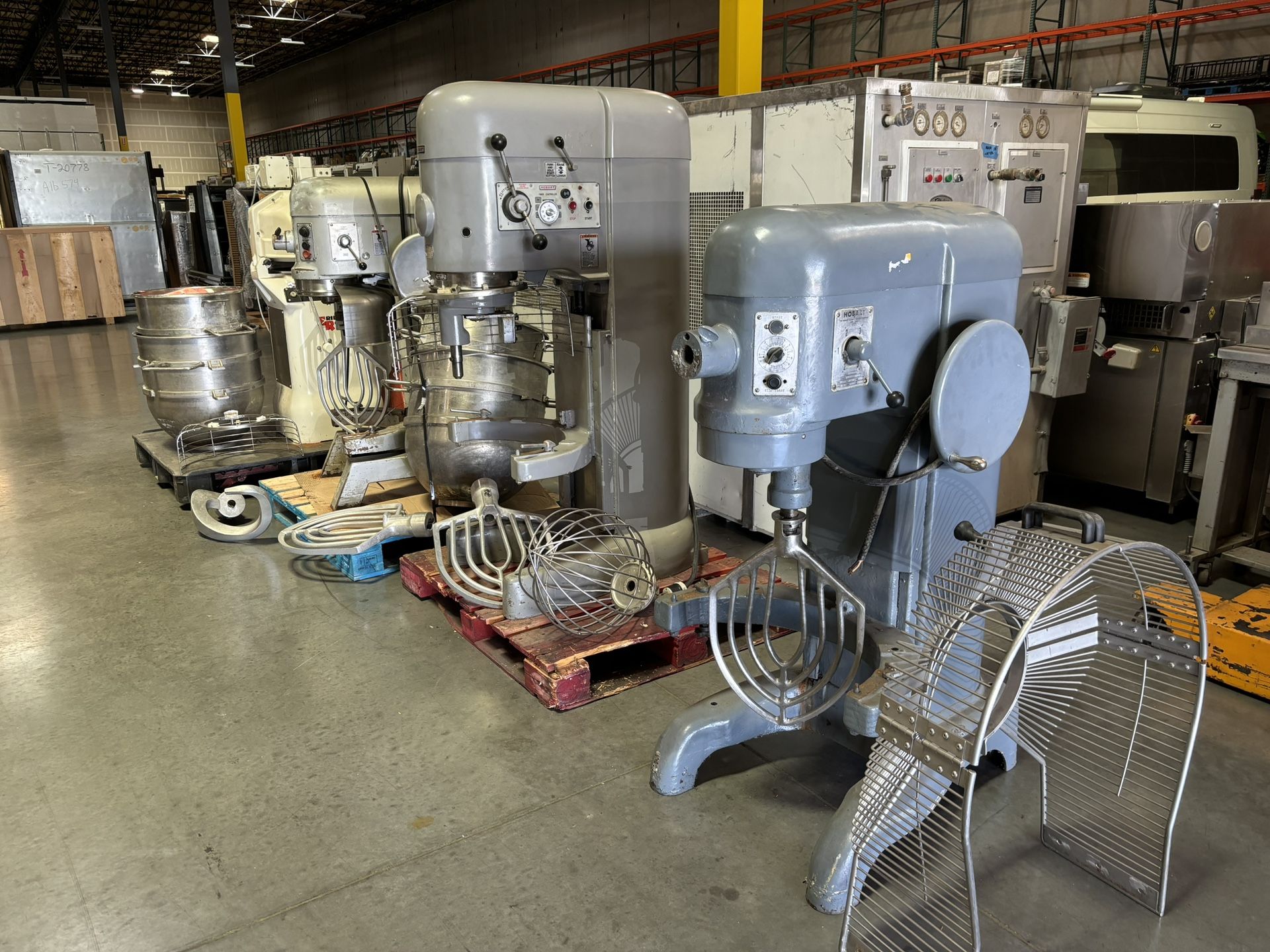 Hobart Mixer 80qt Bakery Dough Mixer M802