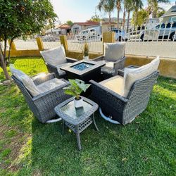 Brand New Patio Outdoor Swivel Chairs