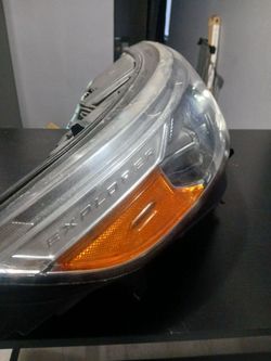 Passenger side headlight