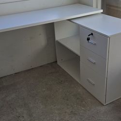 White L Shaped 55in Desk with Lock Drawers Storage, Shelves, Rotating, Power Strip New 
