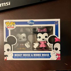 Funko Mickey And Minnie Mouse Minis