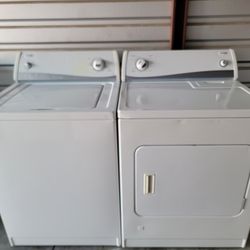 
Heavy Duty!!! Super Capacity!!! Amana Washer and Matching Gas Dryer!!! Amana Is Made By Whirlpool Corporation!!! Must See To Appreciate!!!