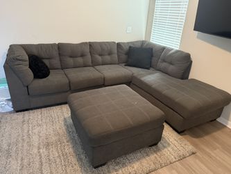 Brown/grey Couch
