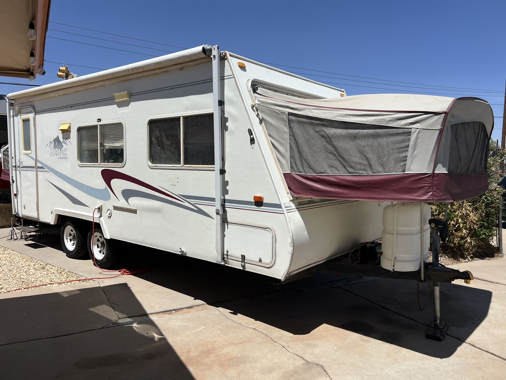2003 Kodiak Hybrid RV