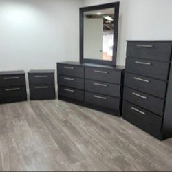 DRESSER WITH MIRROR, CHEST AND TWO NIGHSTANDS 