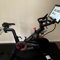 Peloton Bike