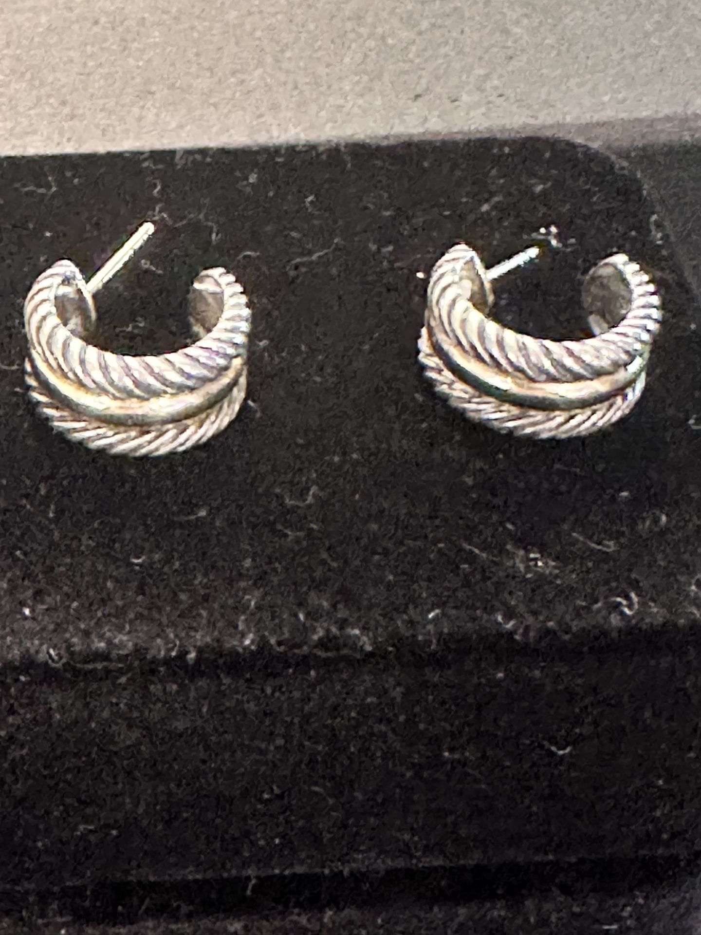 David Yurman Silver&Gold Huggie Earringd