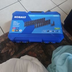 Kobalt 23 PC Deep Impact Socket Set
