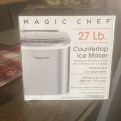 ICE MACHINE MAKER MAGIC CHEF BRAND NEW