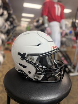 Riddell SpeedFlex Youth Large Football Helmet (used)
