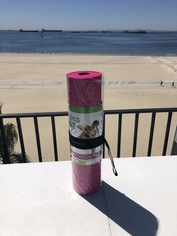 Gaiam Essentials Thick Yoga Mat with Easy-Cinch Yoga Mat Carrier Strap, 72"L x 24"W