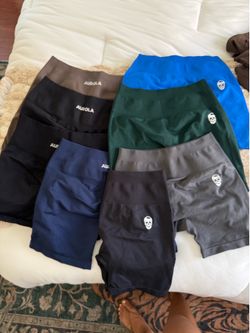 Gym shorts like new