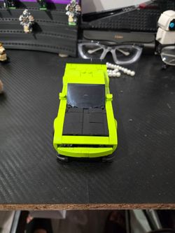 LEGO Speed Champions Dodge Challenger Car