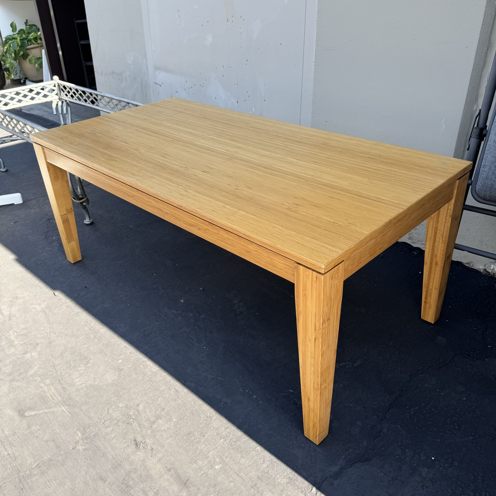 Bamboo Coffee Table Very Good Condition 
