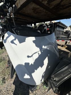 Hood White 2013 VW Passat CC