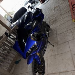 2008 Yamaha Yzf-r1