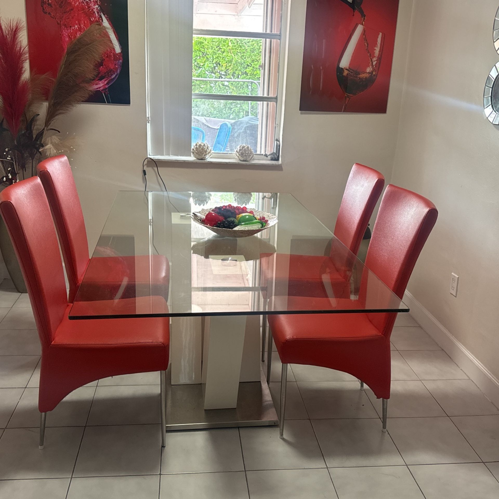 Mesa Con 4 Sillas
