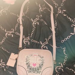 Pink Juicy Couture Heritage Crossbody Purse