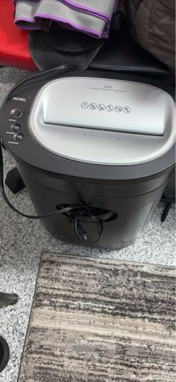 Royal 1212X 12-Sheet Crosscut Paper Shredder