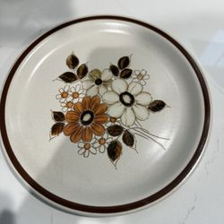 Vintage Woodhaven Collection Pleasant Grove Floral Stoneware Dinner Plate