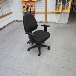 multifuntion office chair